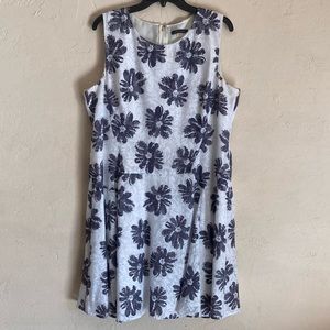 Tommy Hifiger white and blue flower print a line dress